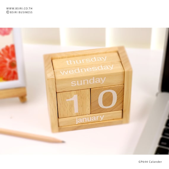 Wooden Calendar / Wooden Block Calendar craft / Perpetual Etsy