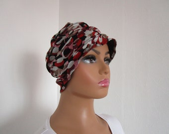 Bonnet chimio, toque en maile milano rouge, gris, bordeaux, beige et rose à motif