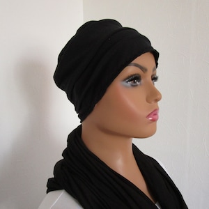 Bonnet, turban chimio en jersey de coton noir uni image 1