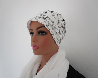 Bonnet rétro chimio, toque, turban, foulard femme en jersey de couleur blanche avec fleurs noires