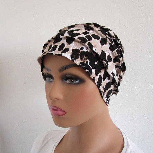 Bonnet rétro chimio, toque, turban, foulard femme en jersey blanc, beige et noir motif léopard