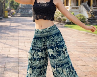 Pantalones harem Pikalda de rayón verde azulado con estampado de elefante: cómodos pantalones estilo boho para yoga y festivales TS136