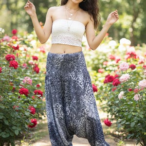 Pikalda-Gray Peacock Tail Harem Pants: Women's Comfy Boho Rayon Aladdin Festival Wear Trouserss HP25