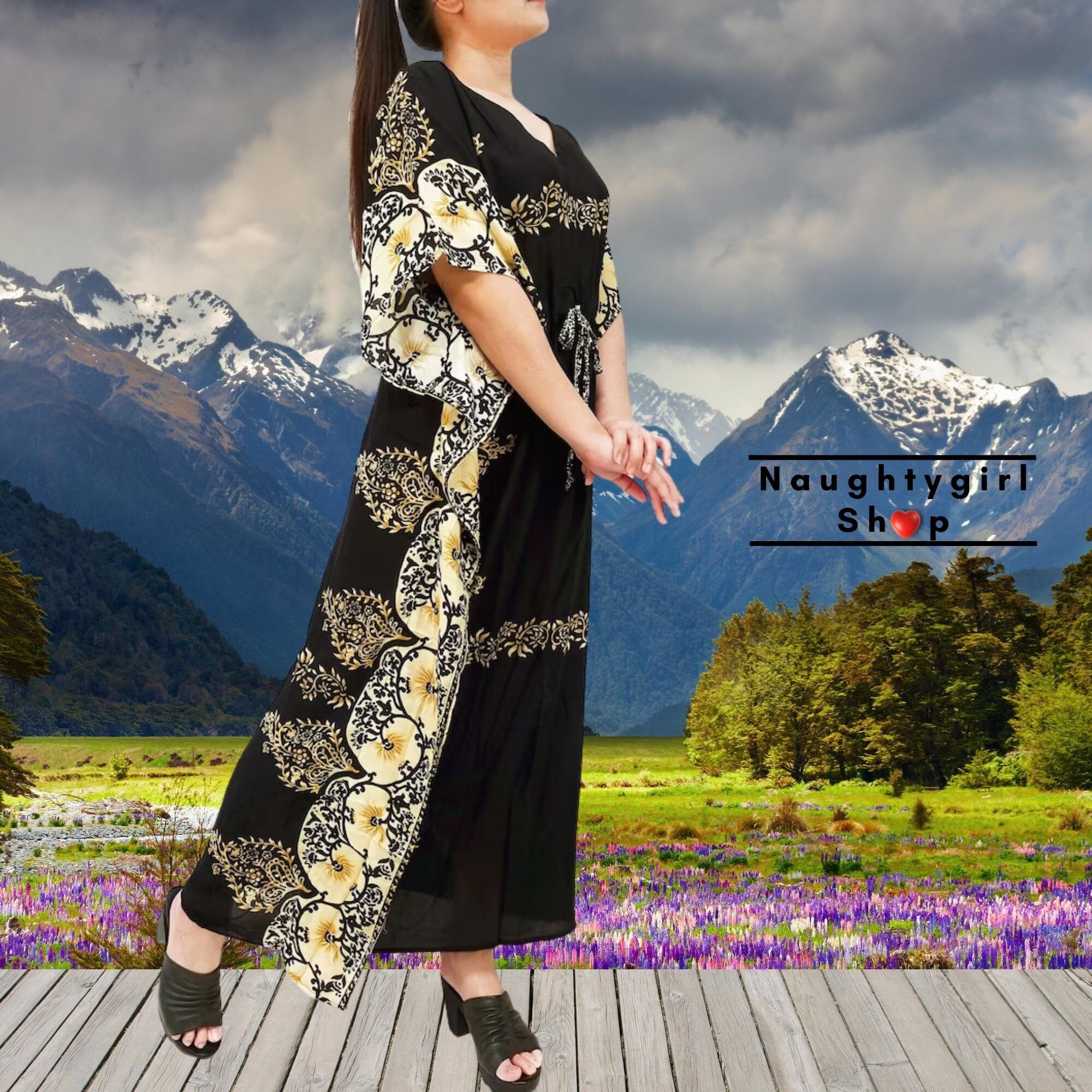 Caftano Toni Blu Multicolore da Donna by Iconique – Moda Mare Positano Caftano Toni Blu Multicolore da Donna by Iconique – Moda Mare Positano