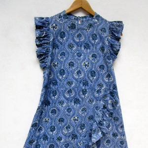 elegant royal blue floral printed cotton vintage style mini dress - crew neckline with buttons mini maxi dress - short sleeve mini dress
