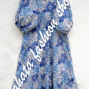 blues flower printed long maxi dress v neckline maxi dress 3/4th sleeve summer maxi dress image 6