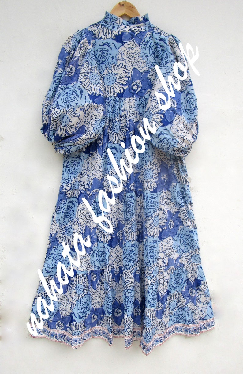 blues flower printed long maxi dress v neckline maxi dress 3/4th sleeve summer maxi dress image 6