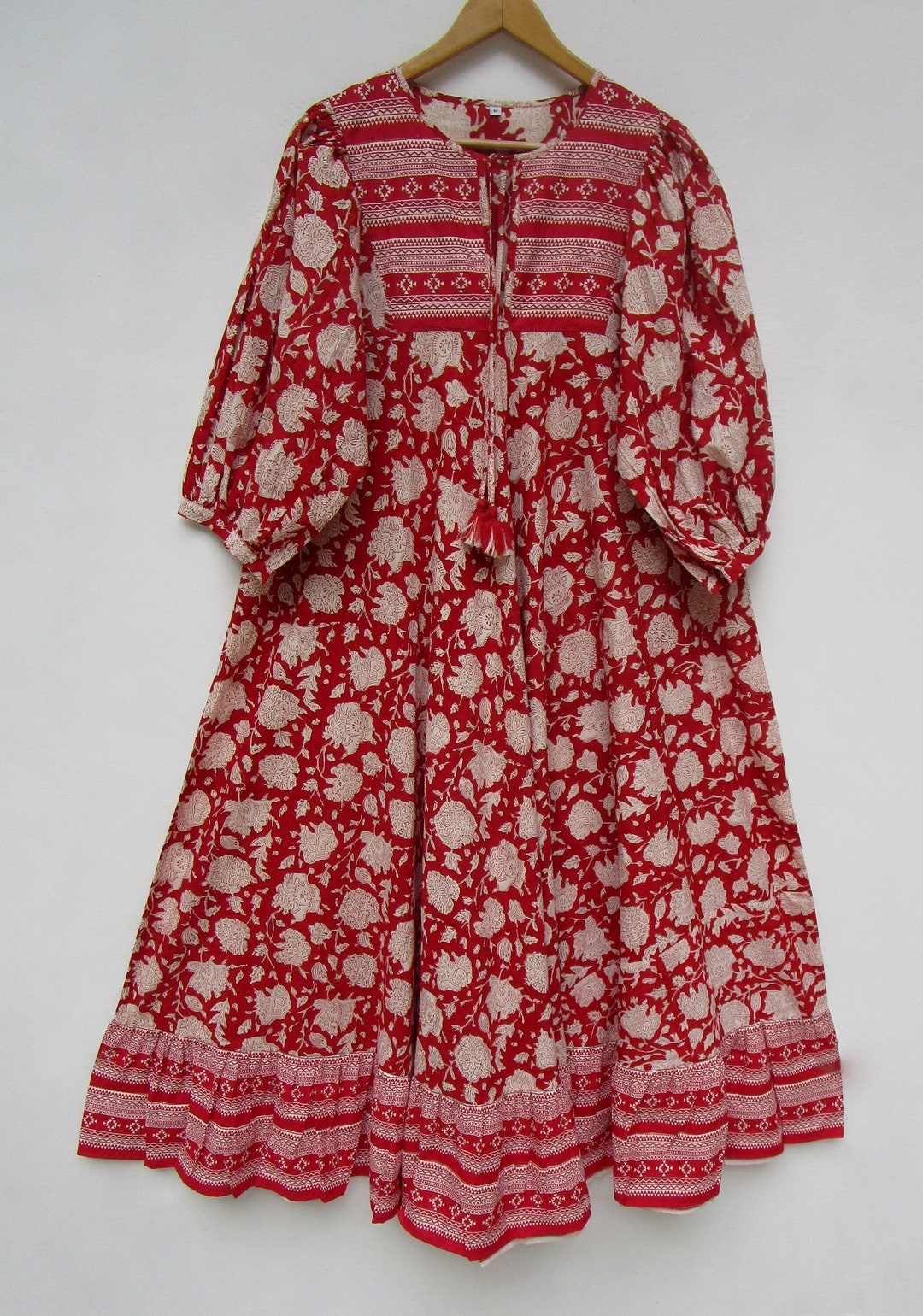 Modele de reve robe volantée sale