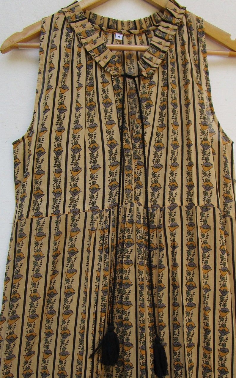 ruffle v neckline with tassel maxi dress mustard floral stripe printed cotton long maxi dress bohemian sleeve less maxi dress
