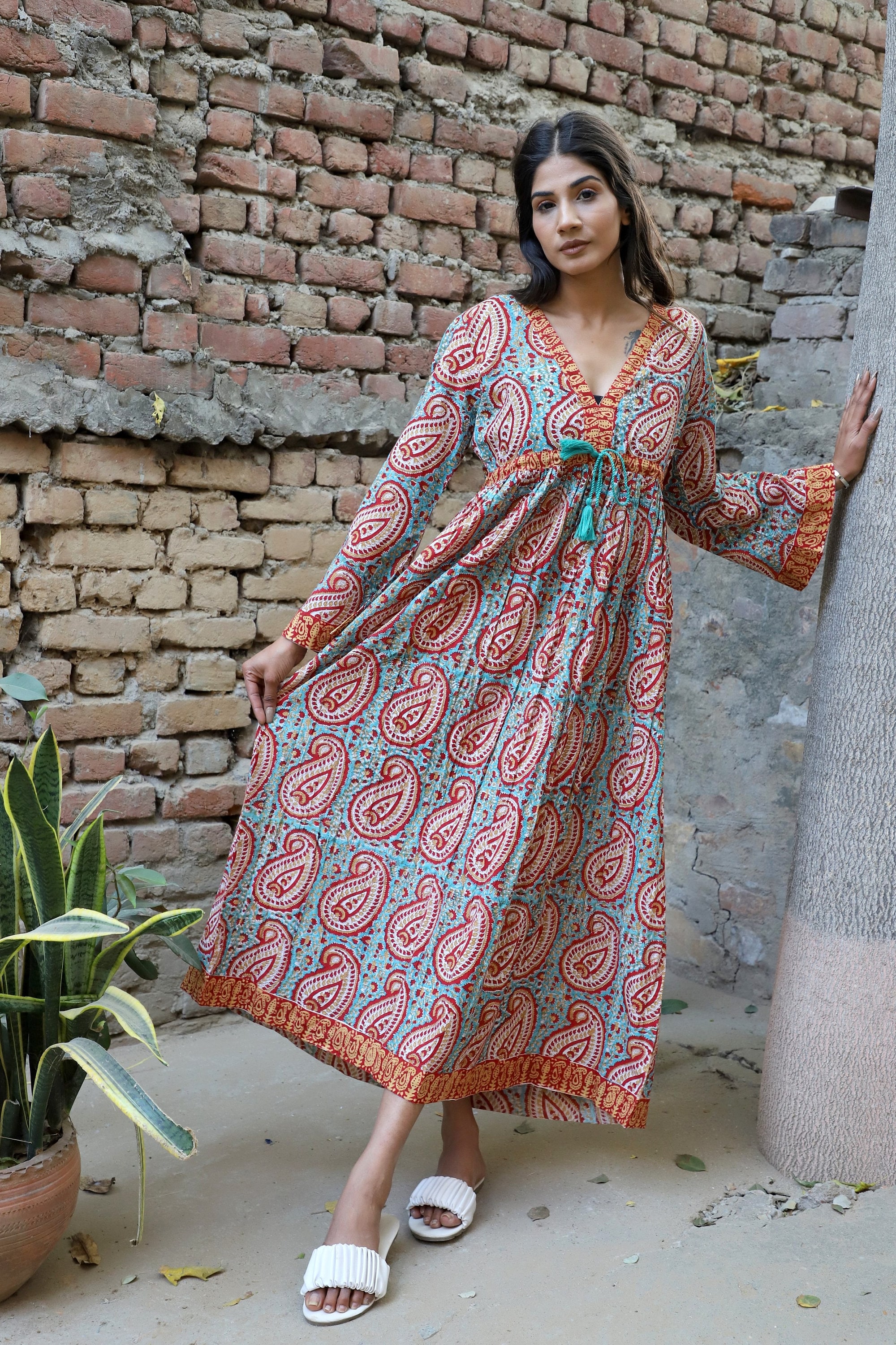 red blue paisley printed cotton long maxi dress deep v neckline with drawstring summer maxi dress long bell sleeve women maxi dress