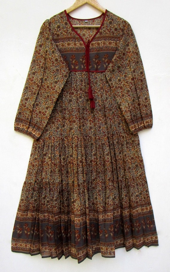 brown flower print tassel maxi dress Ruffled Floral Maxi Dress main image 0