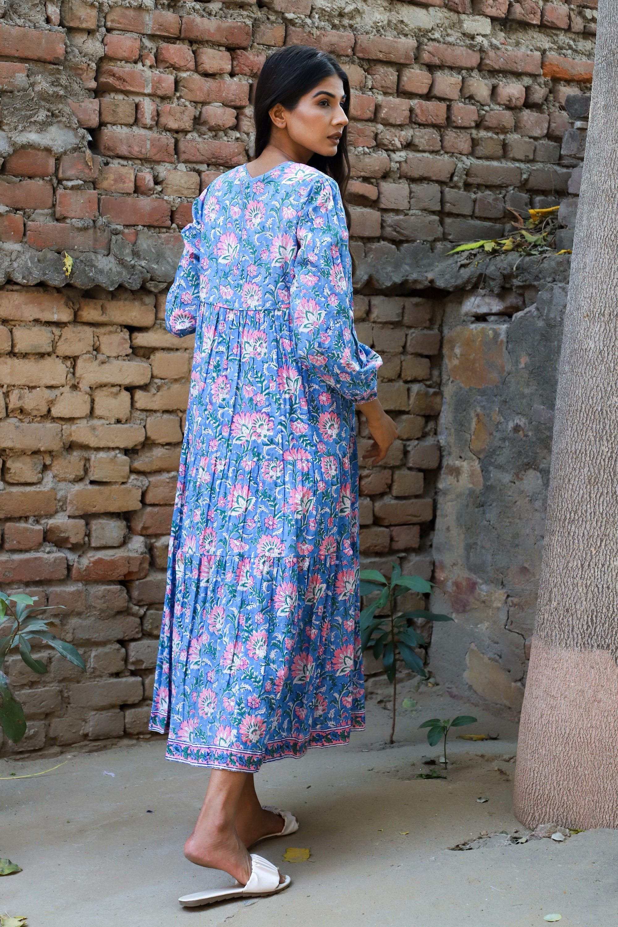long blue dress with pink flowers Dainty pink A-line maxi dress with blue-flowered pattern, Glow-Up XXL / 12 / Pink-Blue