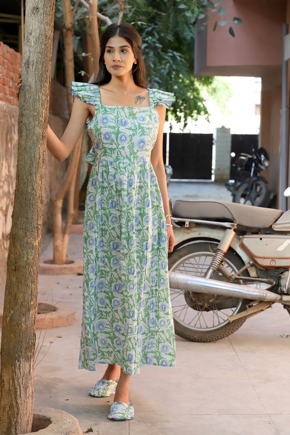 Bohemian Green Floral Block Printed Maxi Dress - Square Neckline With Back Strap Long Dress - Short Sleeve Cotton Maxi - Etsy Bohemian Green Floral Block Printed Maxi Dress - Square Neckline With Back Strap Long Dress - Short Sleeve Cotton Maxi - Etsy