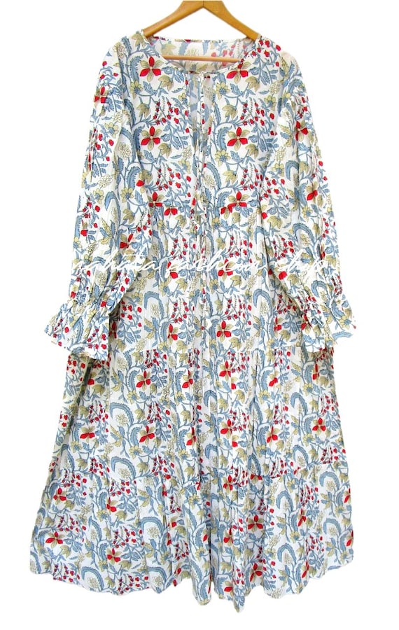 cotton henley maxi dress Floral – Neckline, Ruffle Sleeves, Boho Style Emma popover Select Shoe size:48 large dresser Women's Long Lightweight Robe Model is 59 and