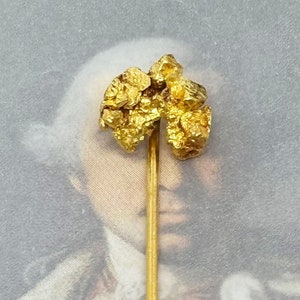 gold nugget tie pin
