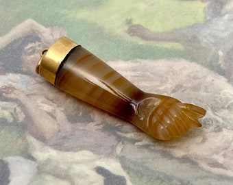 Antique 14K Gold Agate Figa Hand Charm: Carved Talisman