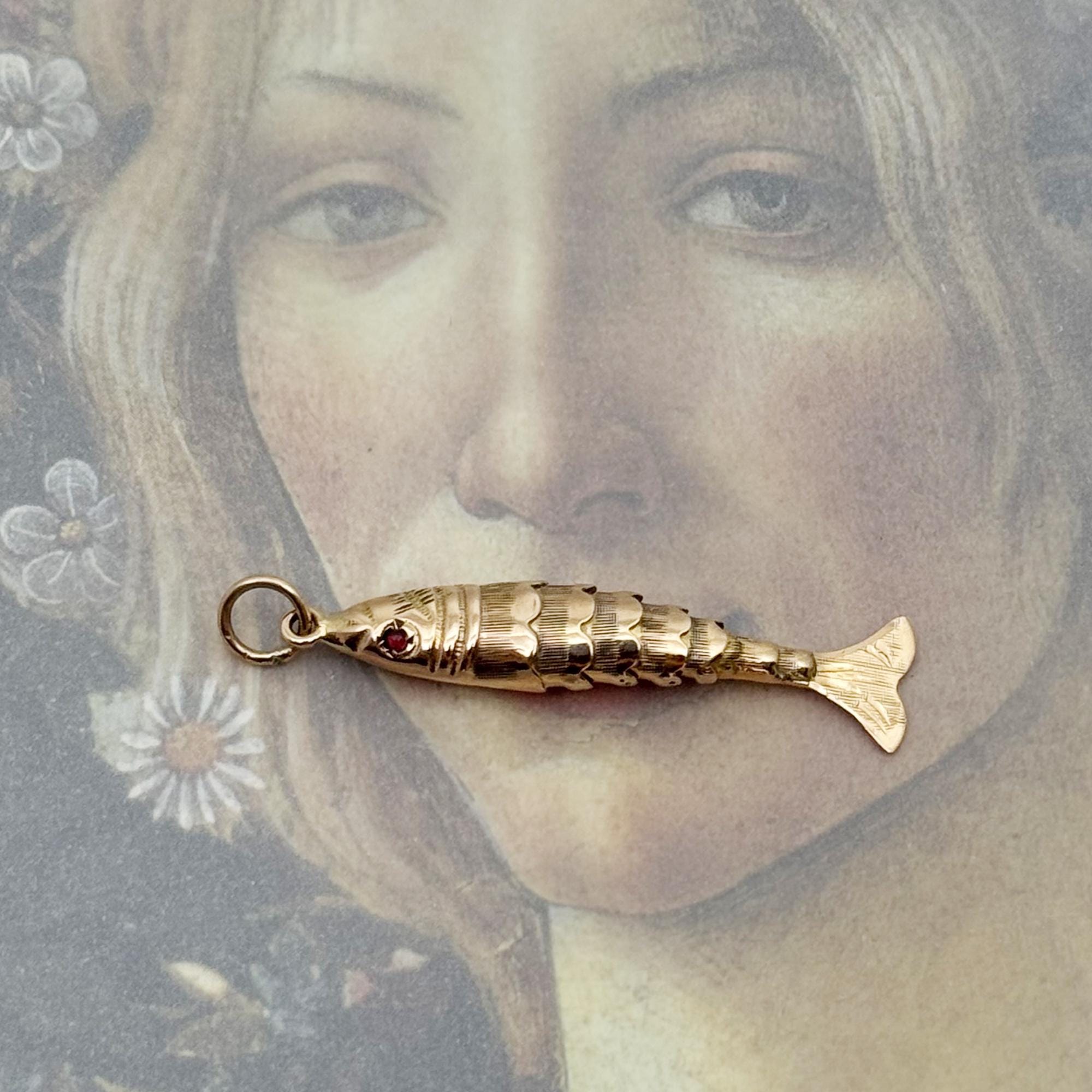 Vintage 14K Gold Fish, Articulated Fish Pendant, Antique