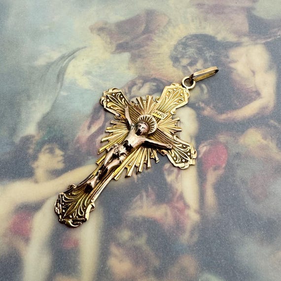 Victorian 16k Gold Crucifix Pendant: Antique Religious Cross Charm