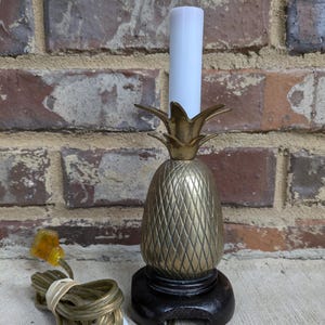 Vintage Brass Pineapple Table Lamp with Wood Base Small Light Night Light WORKS!