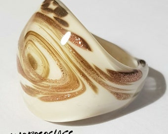 STEPHANIE ring in Murano glass with aventurine swirl and ivory background.