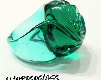 Anello BOCCIOLO in vetro di Murano colore verde mare.