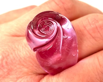 Anello BOCCIOLO in vetro di Murano colore rosato trasparente.