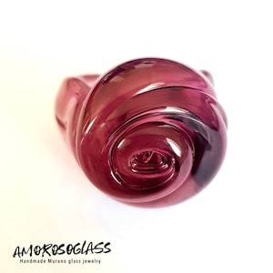 BOCCIOLO ring in Murano glass.