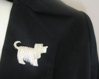 Broche vintage de cachorro de plata, bisutería texturizada