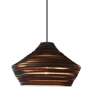 Lampa z tektury meksykańskiej | Lampa zrównoważona | Lampa sufitowa | Lampa ręcznie robiona | Darmowa wysyłka | Kartonstudio |