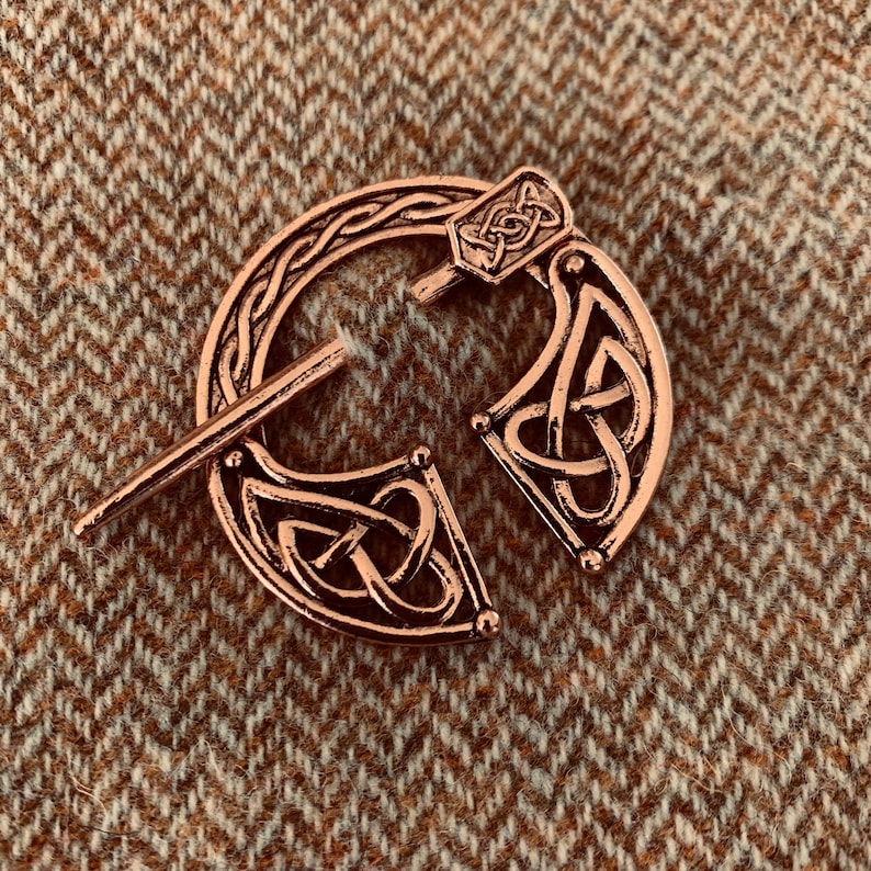 style 22 copper color Pennanular celtic style cloak pin brooch closure