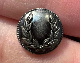 Laurel Wreath (SCA Order of the Laurel) Buttons, set of 10 - Antique silver color.