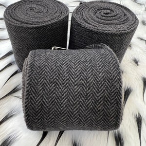 Winingas - Viking - Norse - Anglo-Saxon Leg Wraps midnight black and grey woven