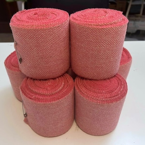 Winingas - Viking - Norse - Anglo-Saxon Leg Wraps bubblegum pink