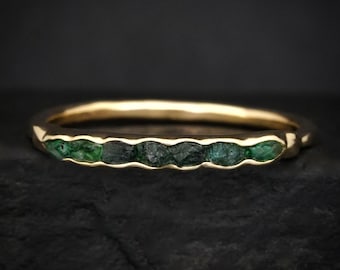 Slim Raw Emerald Band. Rustic Solid Silver or Gold Uncut Natural Deep Green Emerald Alternative Wedding Stacking Ring
