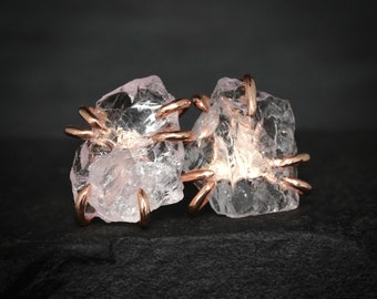 Raw Pink Morganite Stud Earrings. Rose Gold Pink Earrings. Morganite Studs. Morganite Stud Earrings.Pink Bridal Gemstone Earrings.Pink Studs