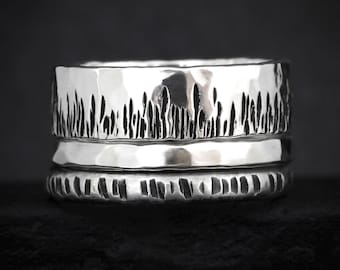 Juego de anillos apilables texturizados para uso diario. Anillos apilables únicos de oro amarillo, rosa y blanco macizo y plata de ley con banda de llamas y rayas rústicas.