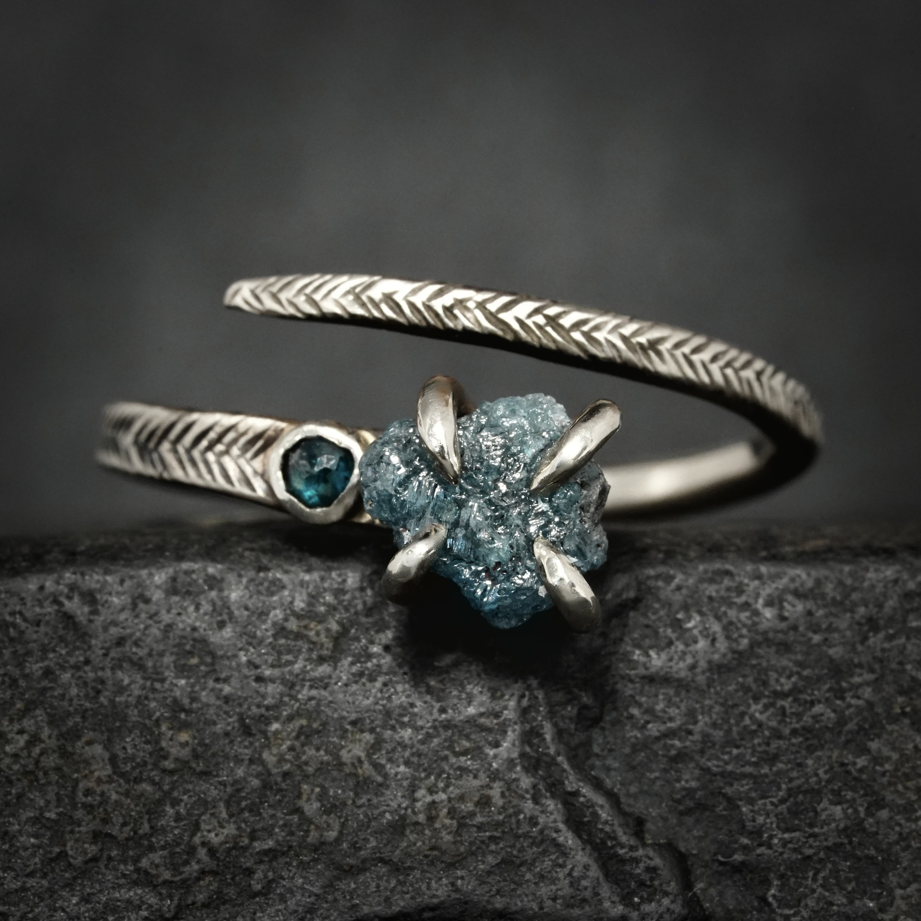 Horseshoe nail engagement best sale ring