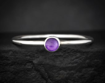 Dainty Round Amethyst Stacking Ring. Rustic Solid Gold or Silver Natural Purple Amethyst Stackable Everyday Band