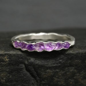 Raw Amethyst Band Ring. Unique Rustic Organic Alternative Raw Rough Uncut Natural Purple Gemstone Amethyst Crystal Wedding Band Ring