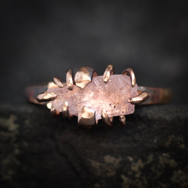 Raw Morganite Crystal Ring. Rustic Organic Alternative Raw Rough Uncut Natural Pink Gemstone Rose Gold Morganite Engagement Statement Ring