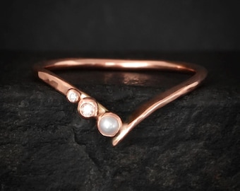 Pearl Wave Ring. Unique Rose Gold White Freshwater Pearl and Melee Diamond Wave Ring. Pearl Chevron Ring. Pearl Nesting Wedding Band Ring