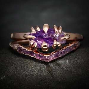 Amethyst Ring Set. Raw Amethyst Wedding Womens Ring Set. Rustic Unique Raw Rough Uncut Natural Purple Amethyst Prong Set Wedding Ring Set