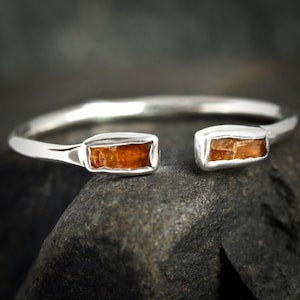 Adjustable Orange Kyanite Ring. Orange Gemstone Ring. Unique Kyanite Ring. Orange Kyanite Ring. Adjustable Raw Rough Orange Kyanite Ring