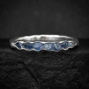 Raw Pale Blue Sapphire Ring. Rustic Solid Gold or Silver Uncut Natural Blue Sapphire Alternative Stacking Wedding Wrap Band