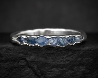 Raw Pale Blue Sapphire Ring. Rustic Solid Gold or Silver Uncut Natural Blue Sapphire Alternative Stacking Wedding Wrap Band