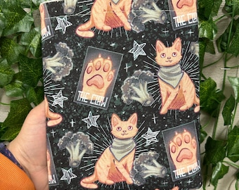 Broccoli the cat Book Sleeve, The Claw bookish cozy, Quest Squad Kindle cozy, Onyx Storm book sleeve gift for friend, Nobody likes broccoli