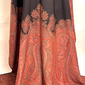 Antique Paisley Shawl/Throw