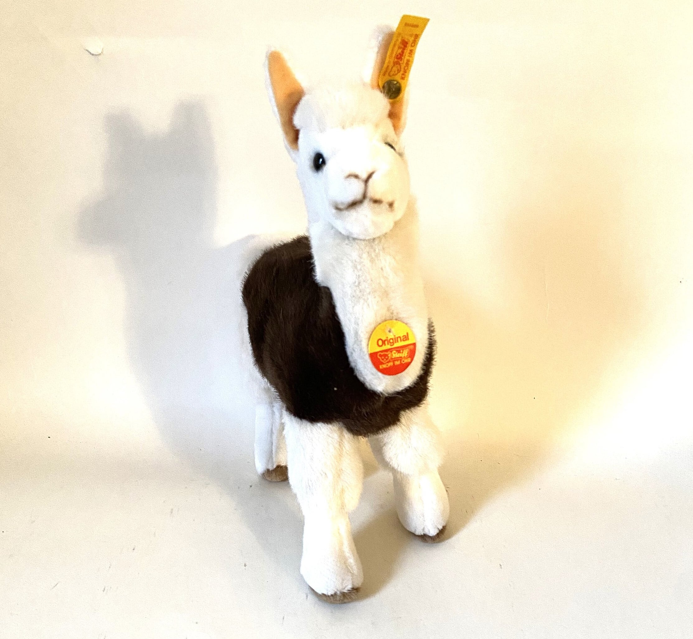 ラマ　Lama steiff Rare Gorgeous Exotic Middle Brother Steiff Llama Lama All ID