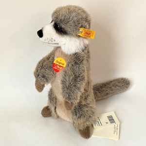 Steiff Meerkat: Prairie Dog 11&quot; #070464