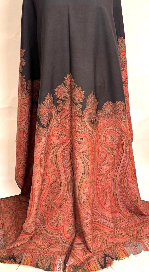 Antique Paisley Shawl/Throw